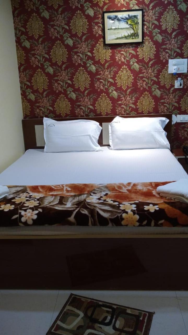 Hotel Royal Sunview Digha  Esterno foto
